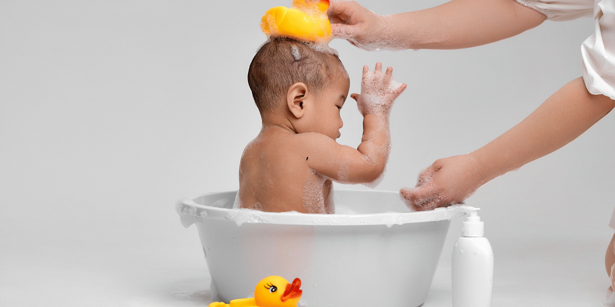 How Do I Give My Baby a Bath
