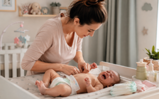 Can a Diaper Irritate a Newborn’s Belly Button